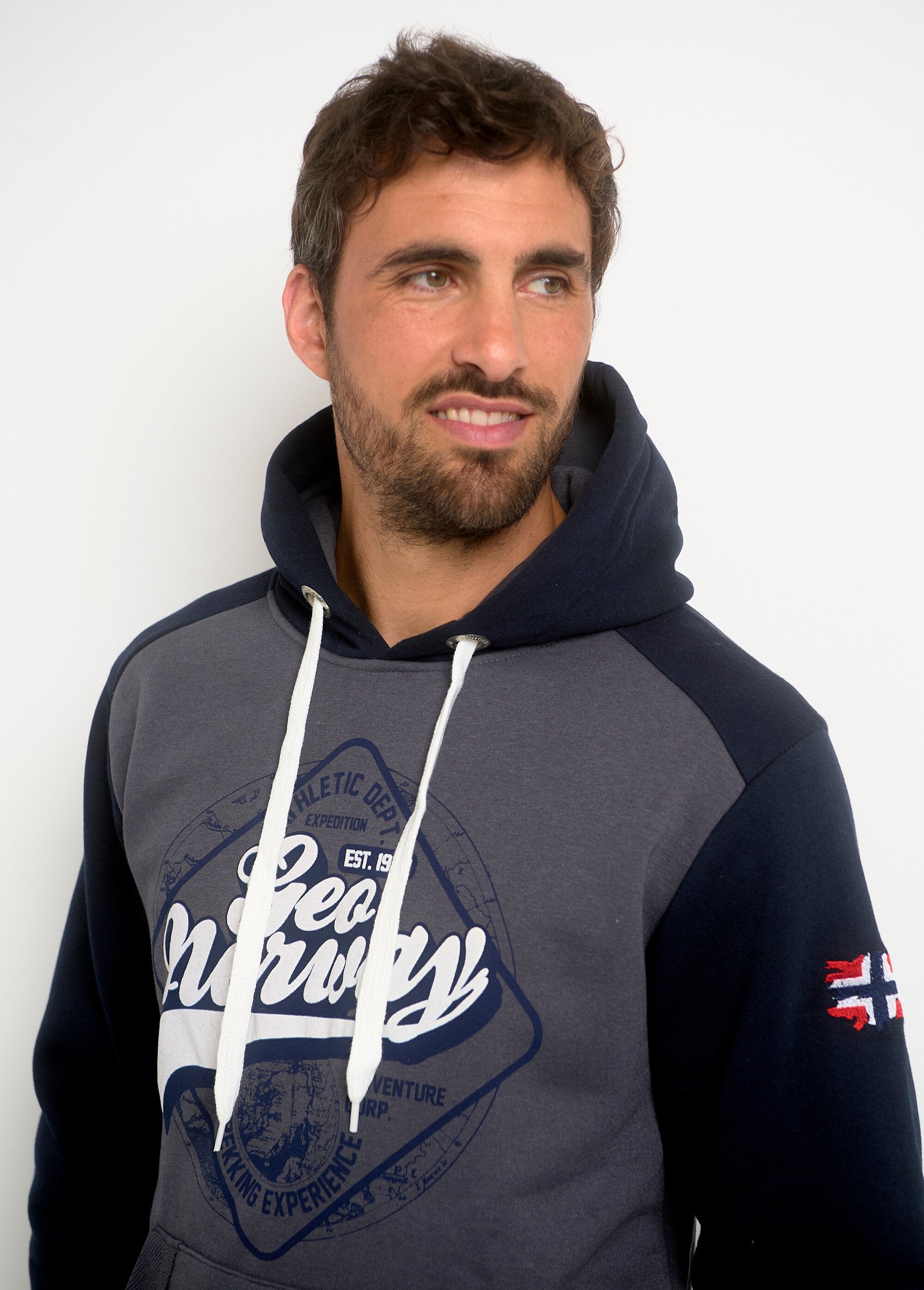Sweat_à_capuche_avec_logo_vintage_Gris_fonce_DE1_slim