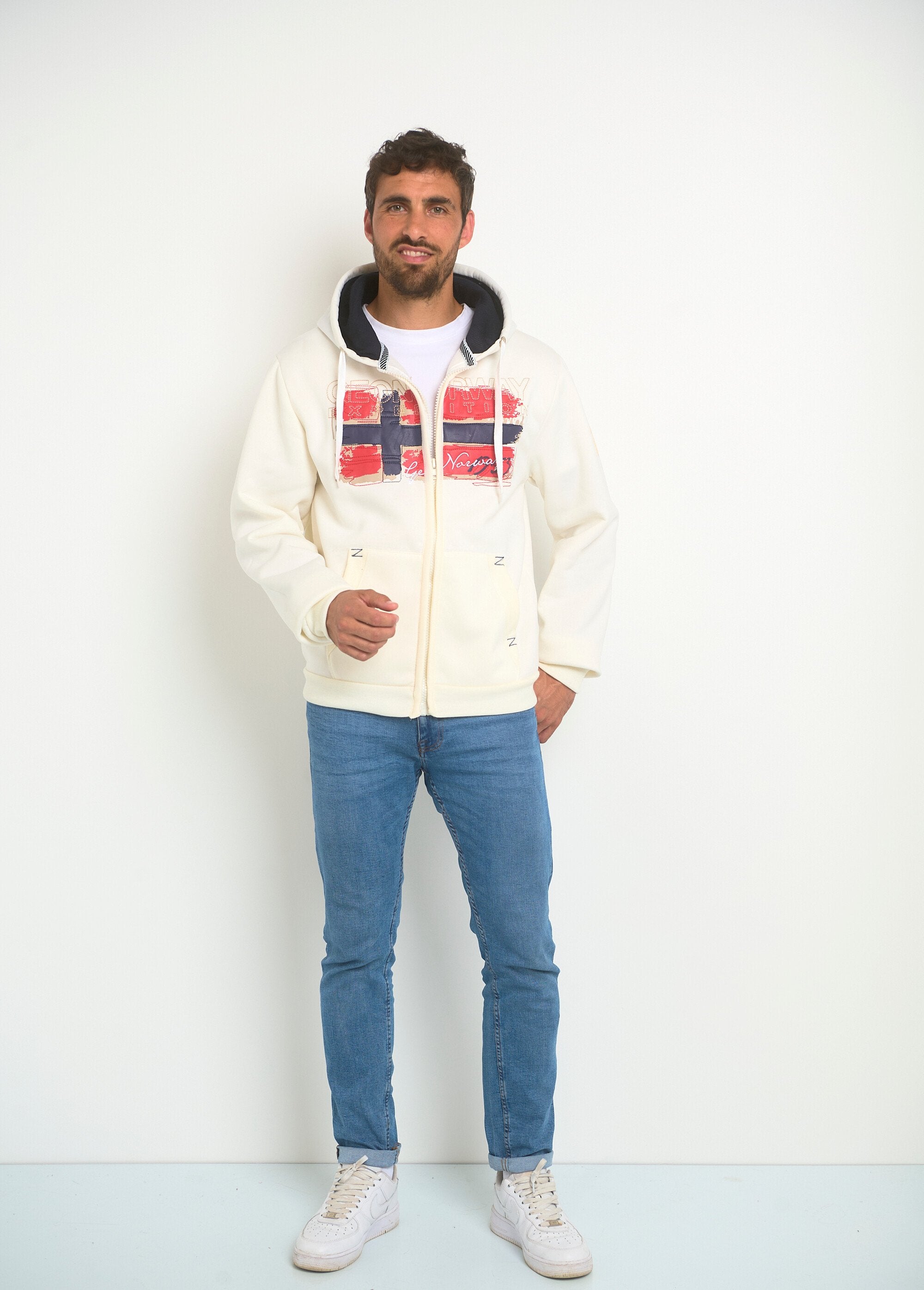 Kangaroo_pocket_zipped_hoodie_White_and_navy_SF1_slim