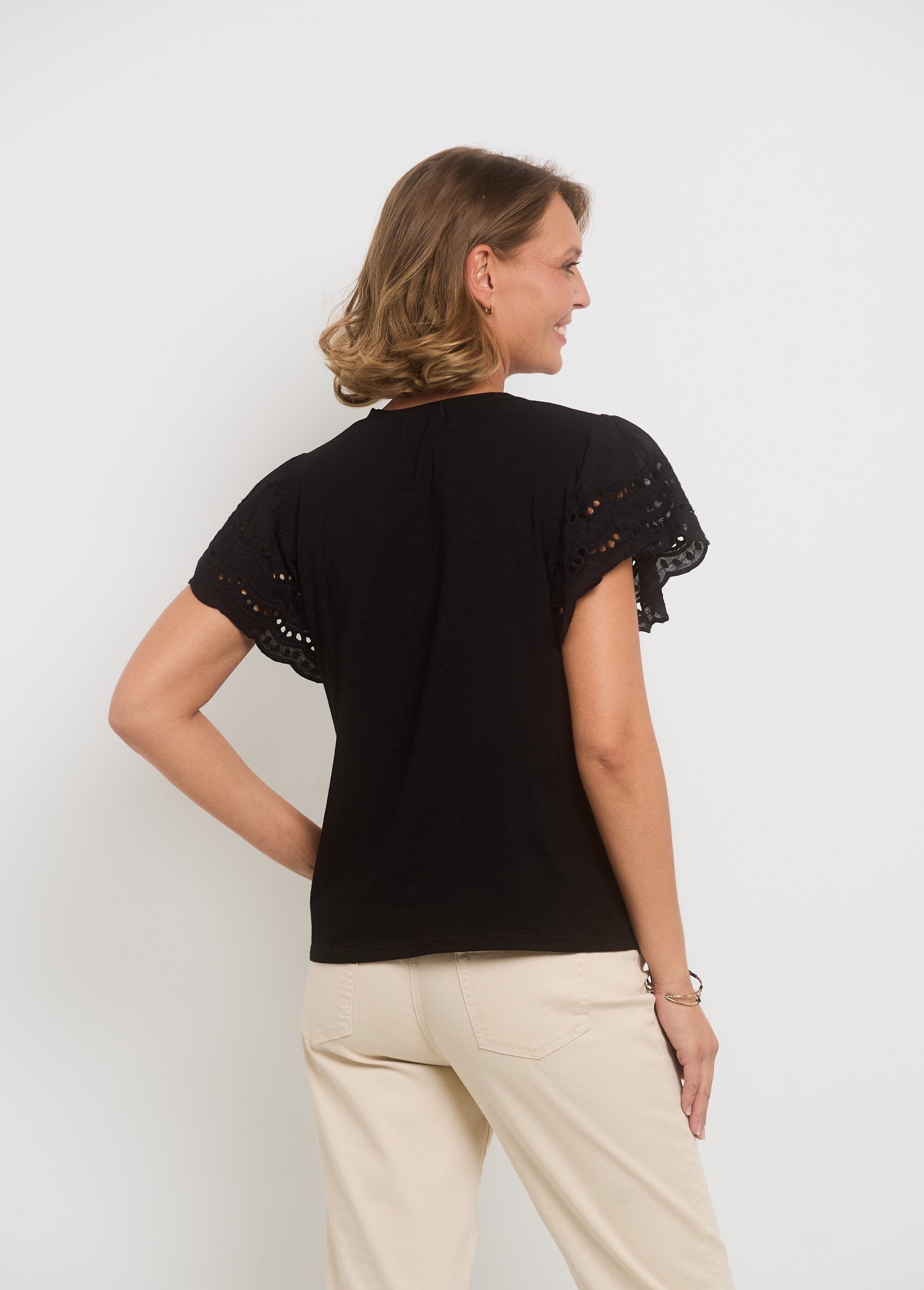 T-shirt_met_geborduurde_mouwen_Noir_DO1_slim