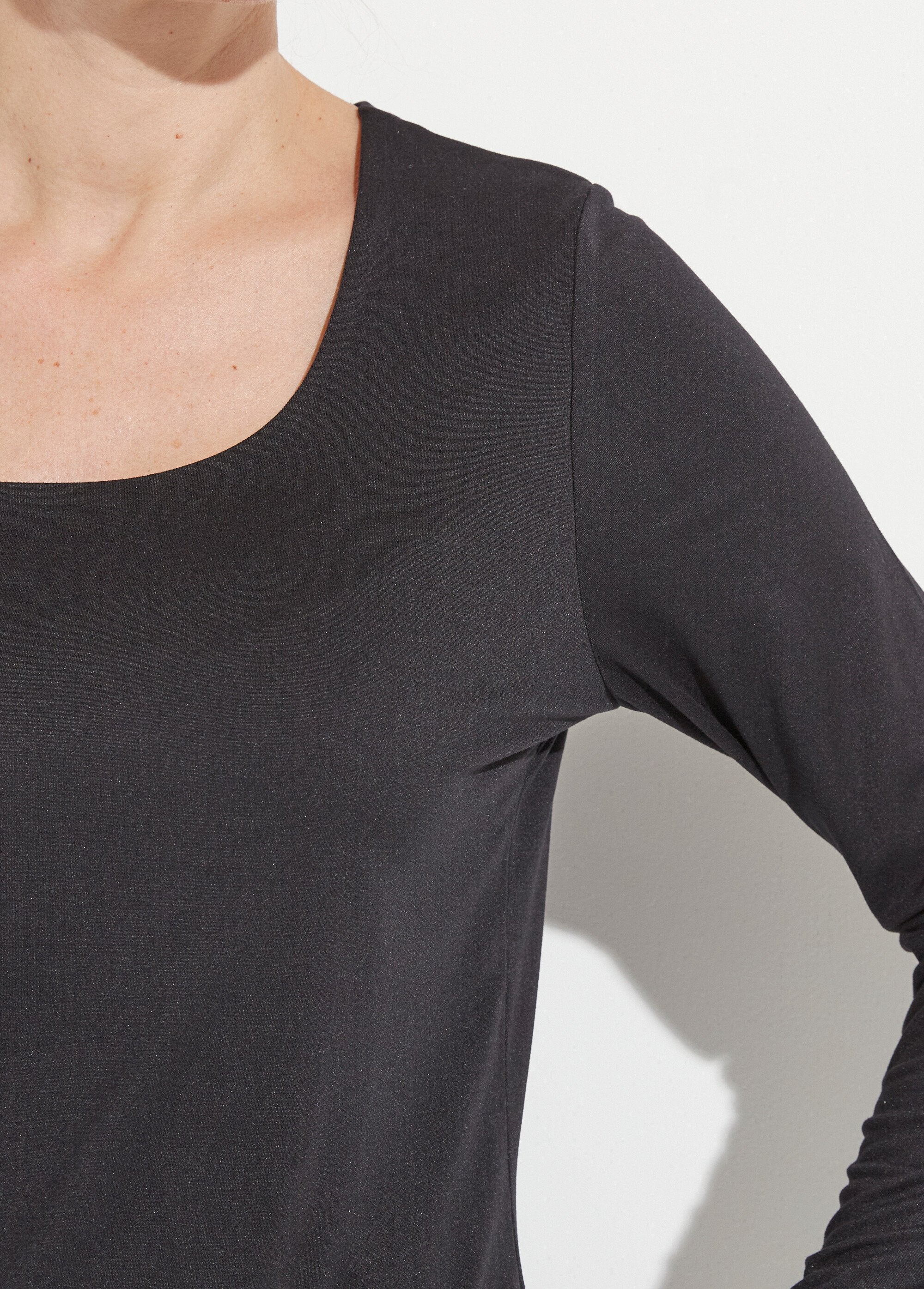 T-shirt_col_danseuse_manches_longues_Noir_DE1_slim
