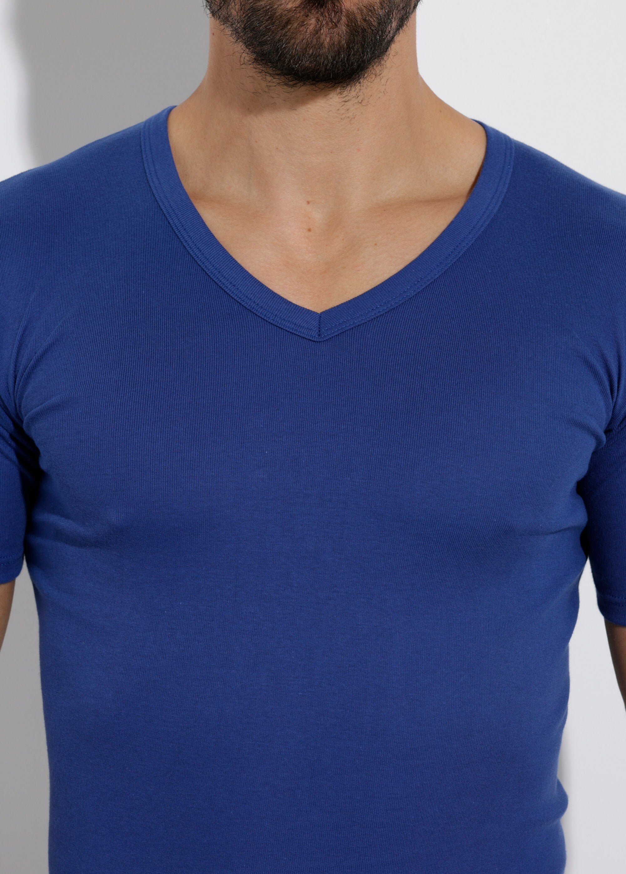 Katoenen_T-shirt_met_V-hals_-_set_van_2_Indigo_lot3_DE1_slim
