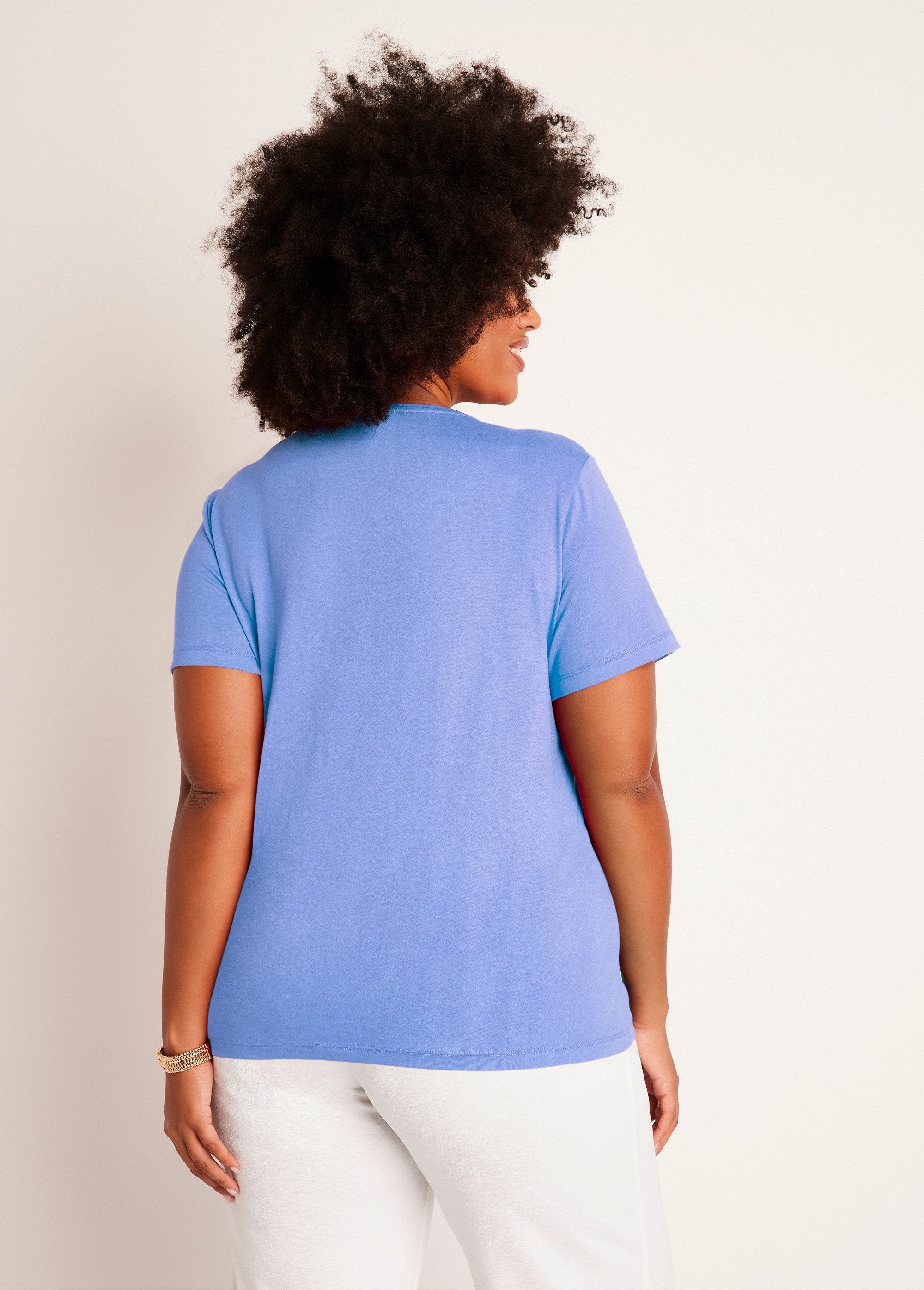 T-shirt_court_brodé_manches_courtes_Bleu_DO1_curvy