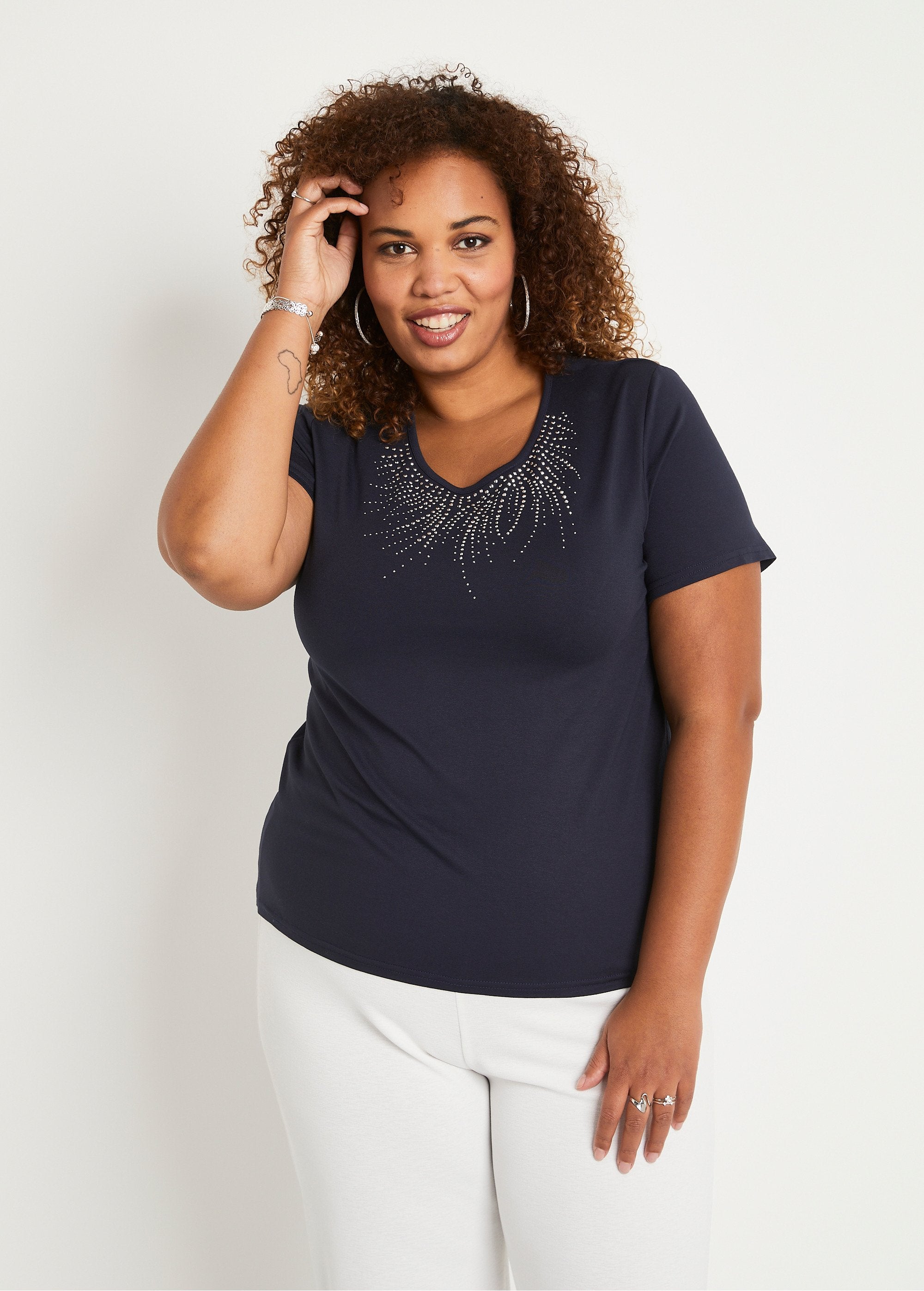 T-shirt_met_korte_mouwen_Marien_FA1_curvy