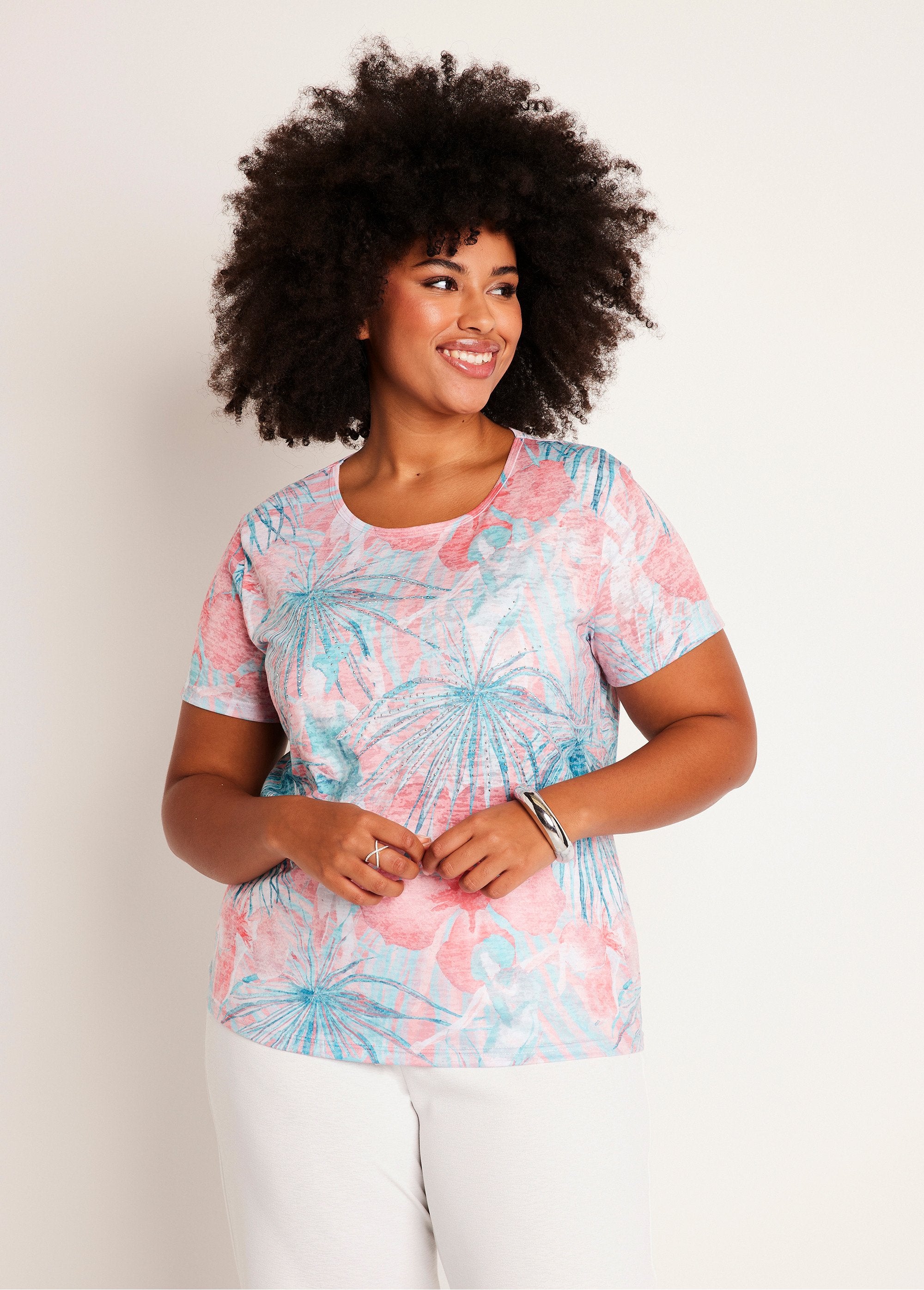 T-shirt_court_motif_et_strass_Aqua_et_rose_FA1_curvy