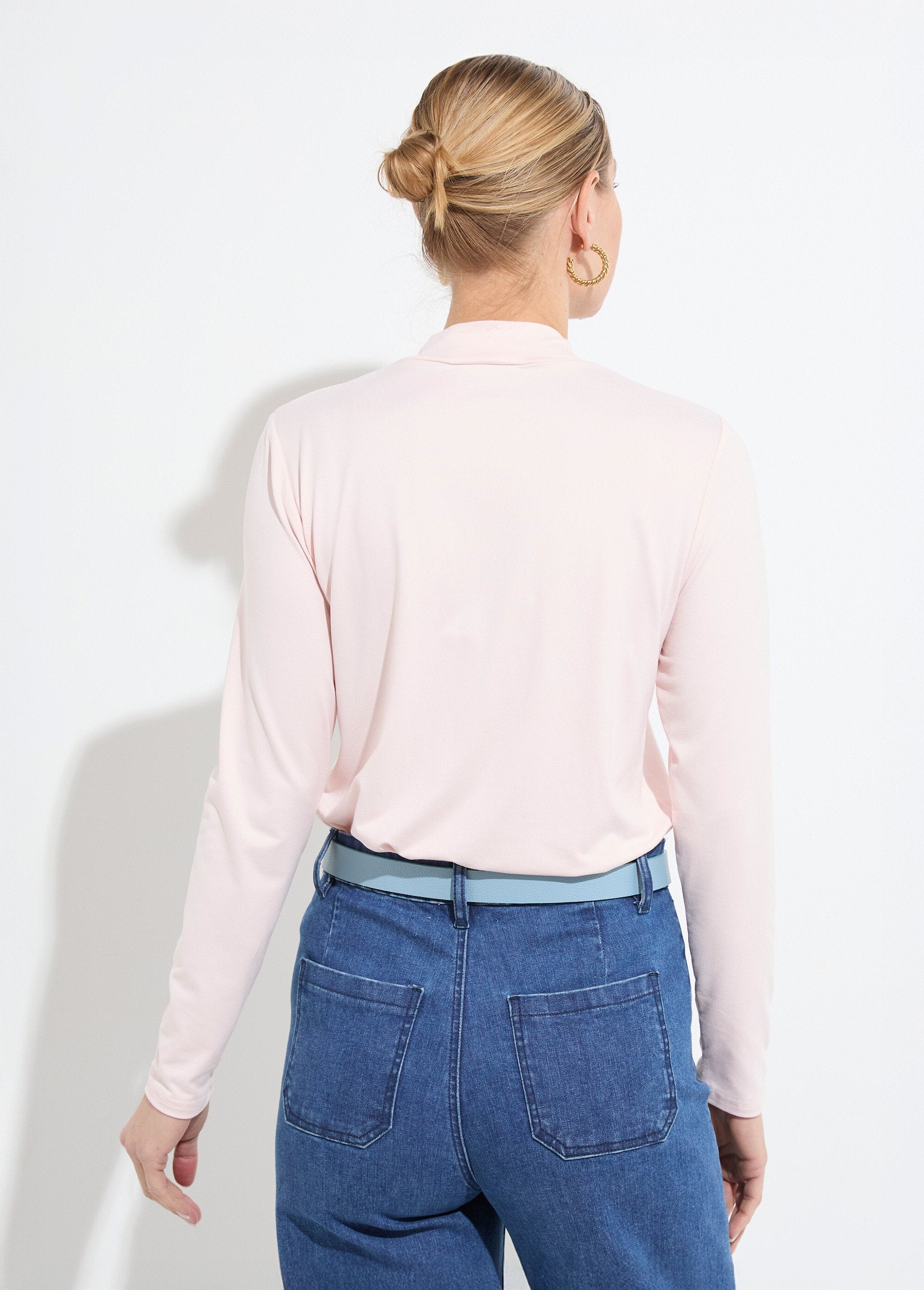 T-shirt_doux_col_montant_manches_longues_Petale_DO1_slim
