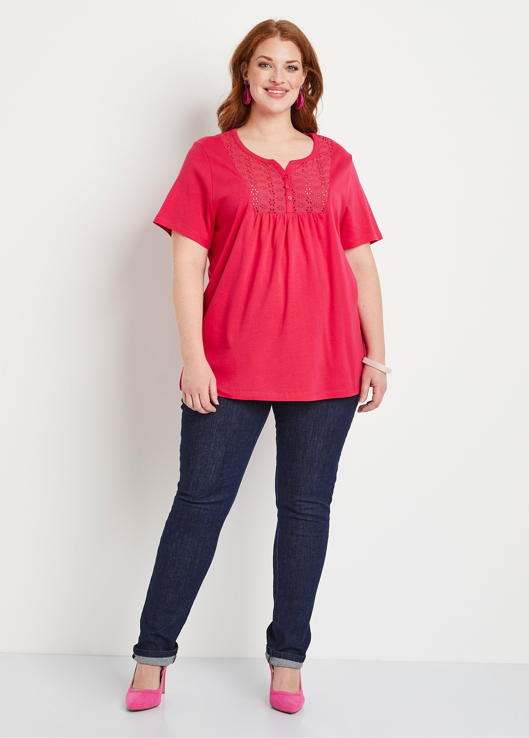 T-shirt_long_boutonné_broderie_anglaise_Framboise_SF1_curvy