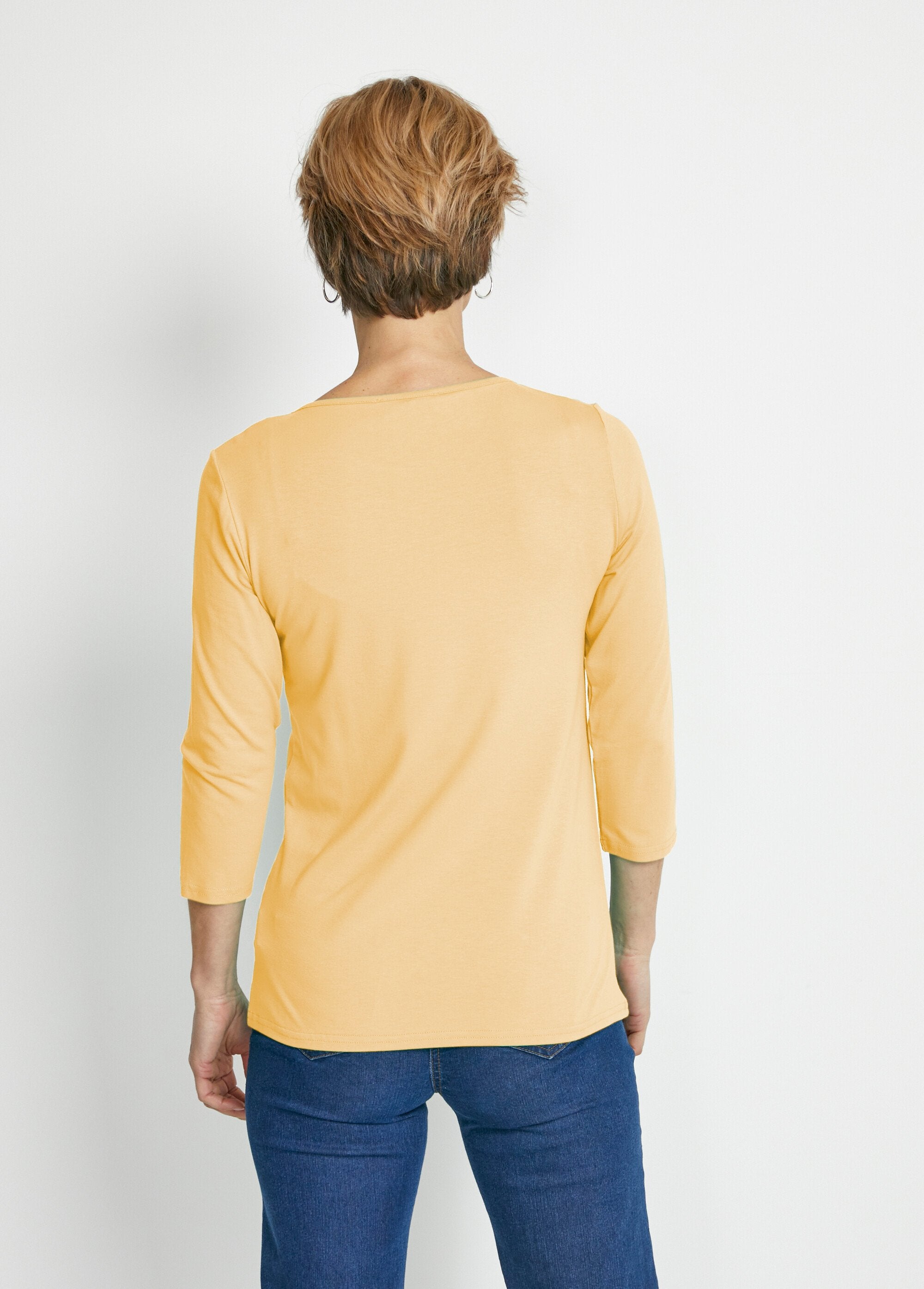 Camiseta_extravagante_manga_3/4_com_tachas_AMARELO_DO1_slim