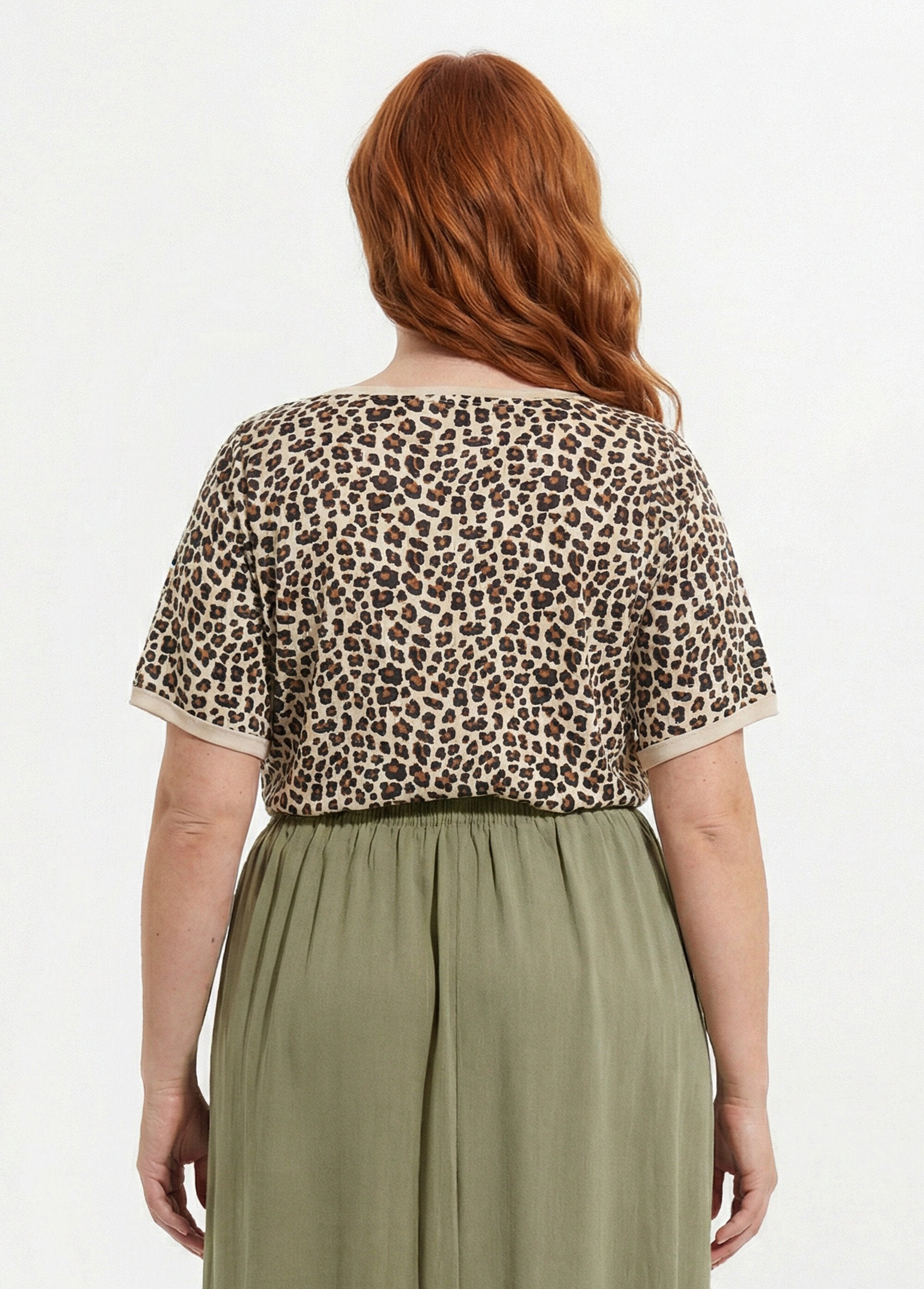 T-shirt_manches_courtes_imprimé_léopard_Leopard_DO1_curvy