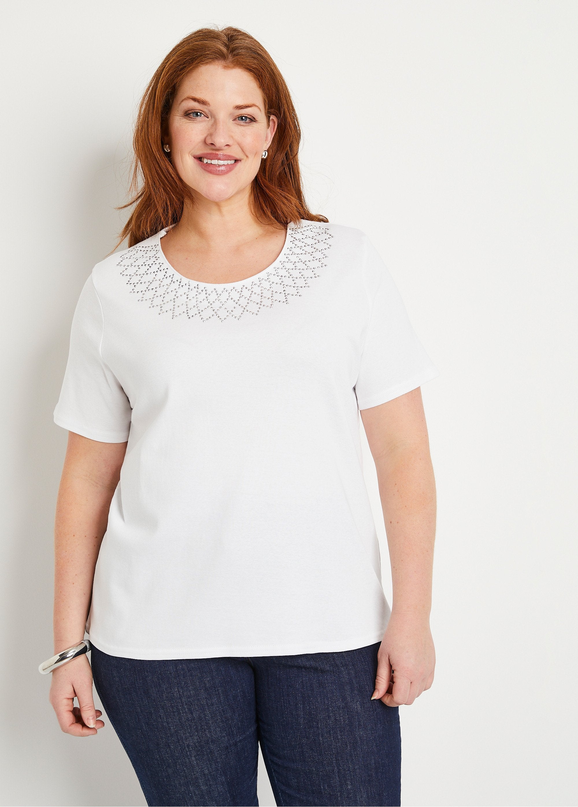 T-shirt_jersey_coton_fantaisie_cloutée_Blanc_FA1_curvy