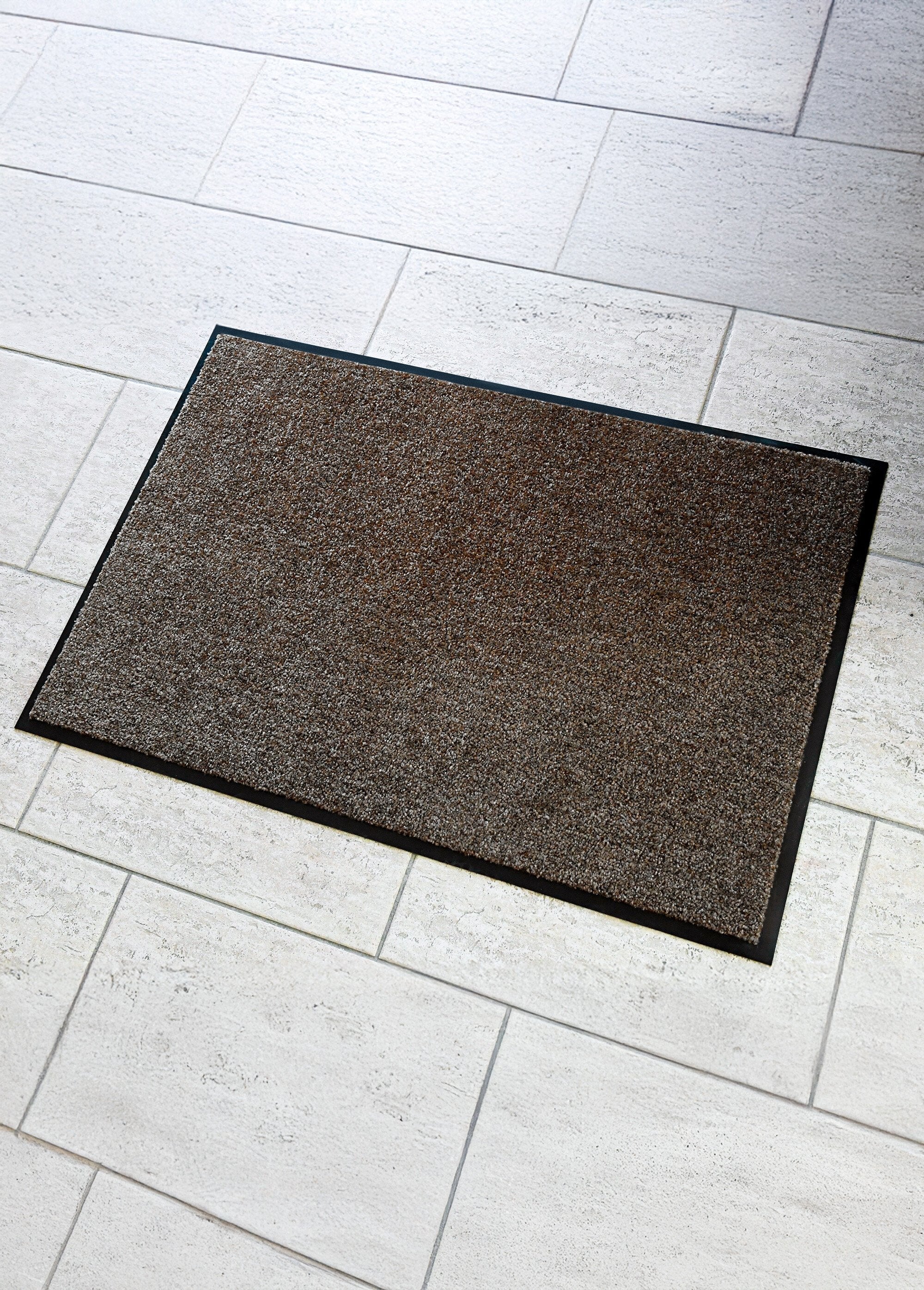 Tapis_d'accueil_aspect_velours_Marron_FA1_slim