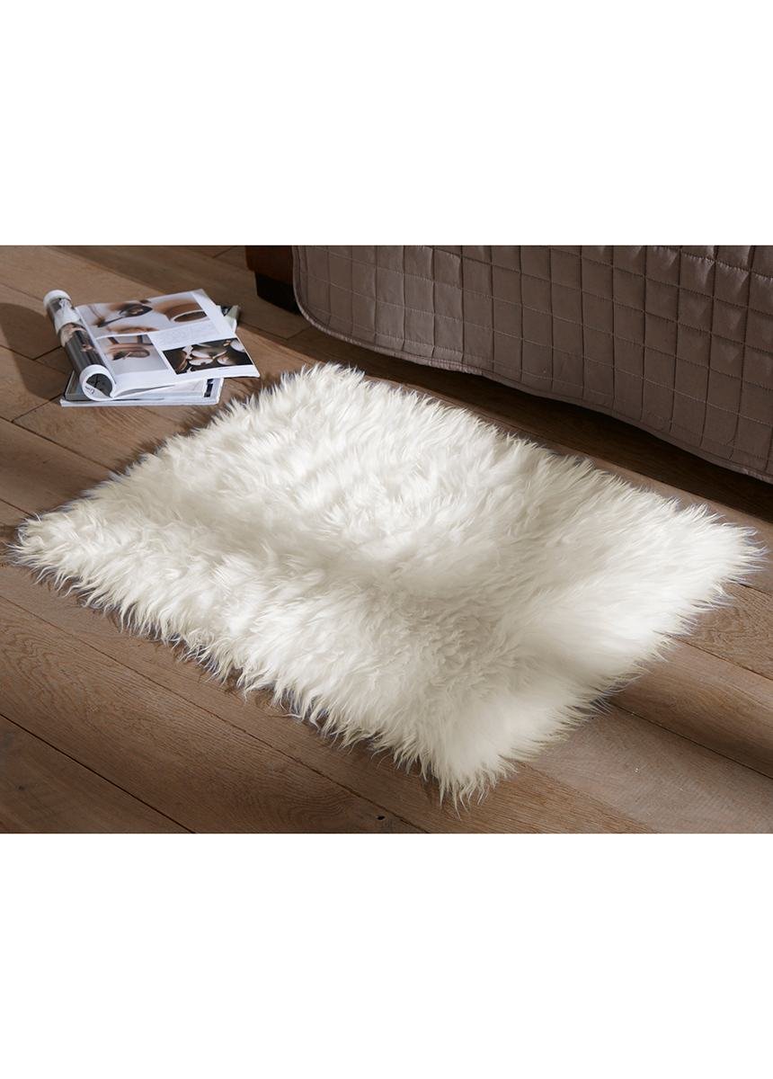 Tapis_décoratif_poils_longs_Ecru_FA1_slim