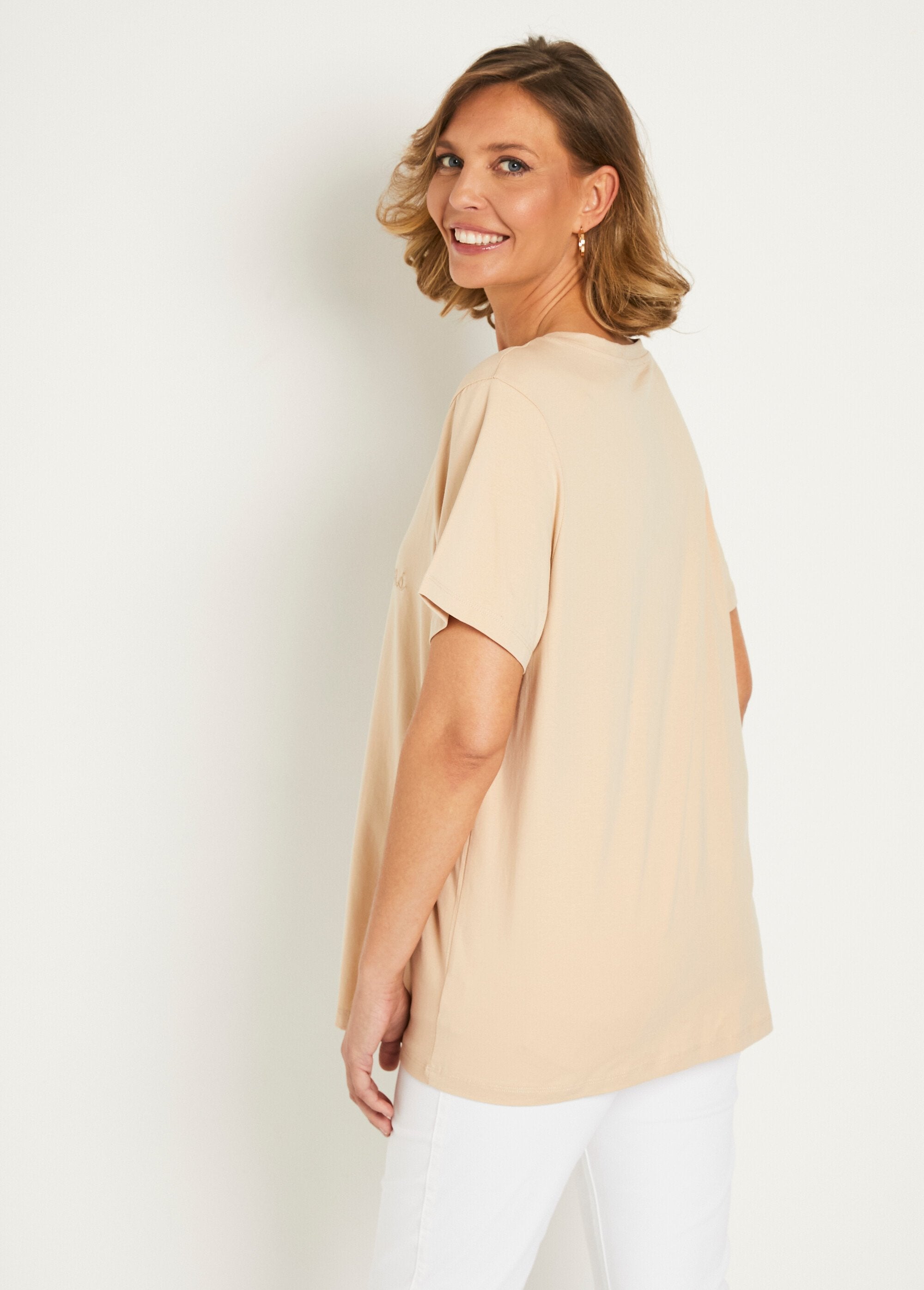 T-shirt_message_brodé_manches_courtes_Beige_DO1_slim