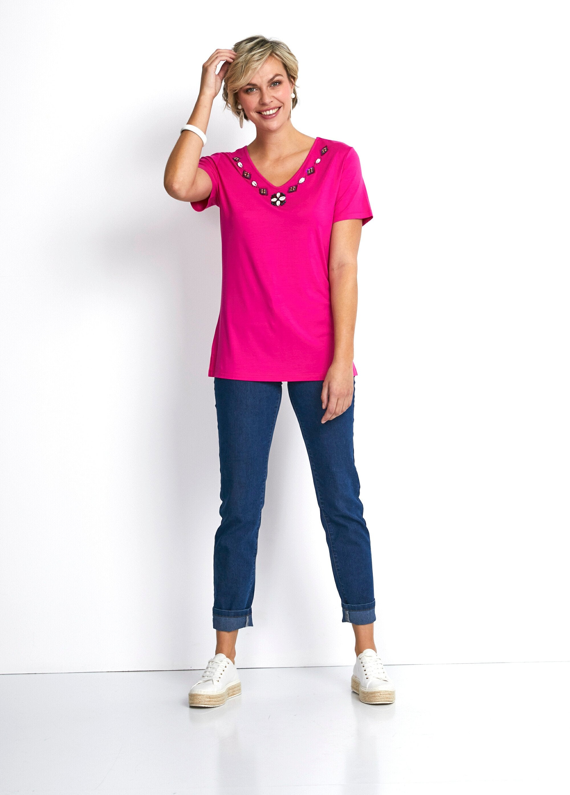 Tee-shirt_long_col_V_bijou_Fuchsia_SF1_slim