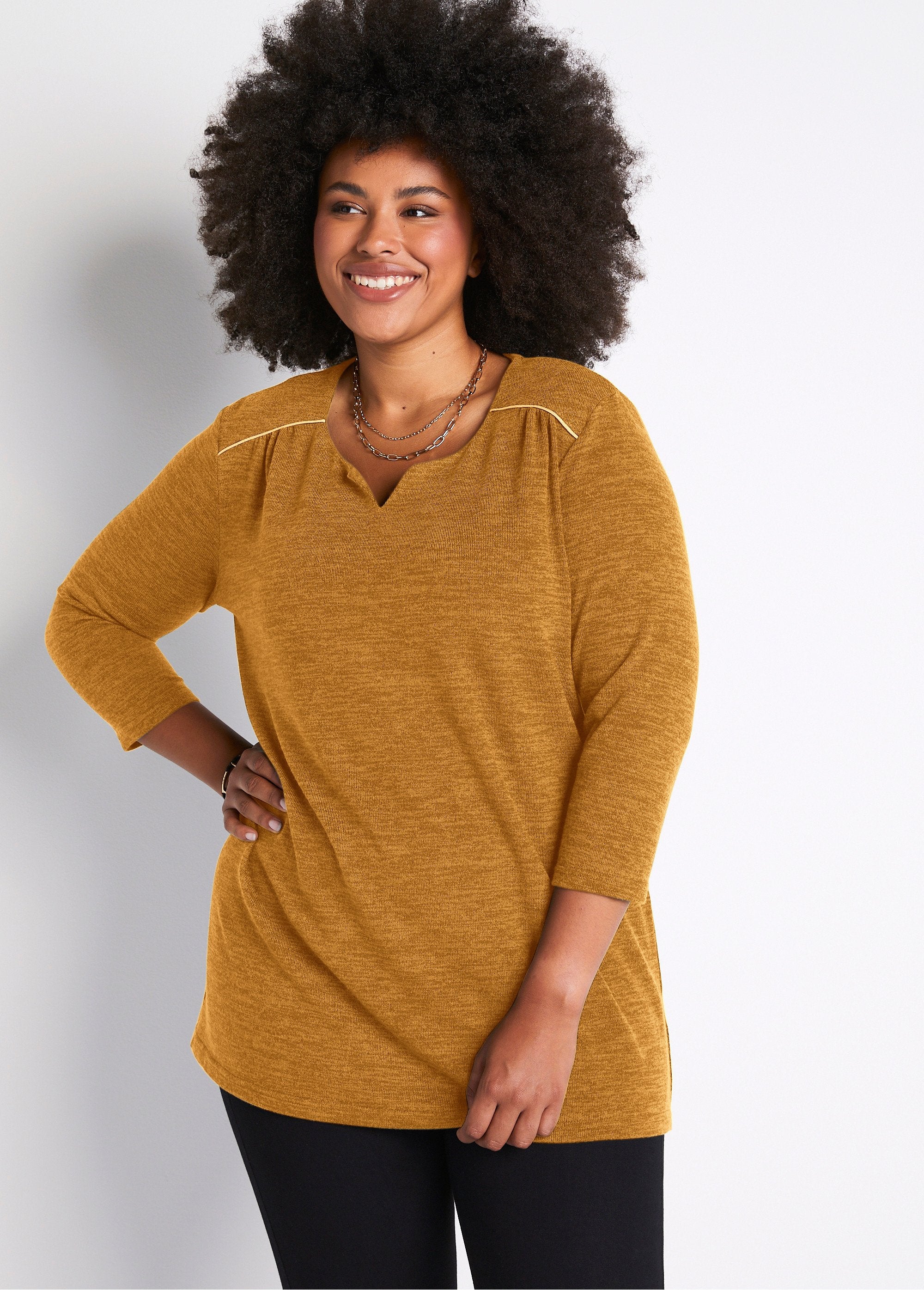 T-shirt_long_évasé_manches_3/4_col_rond_Uni_miel_FA1_curvy