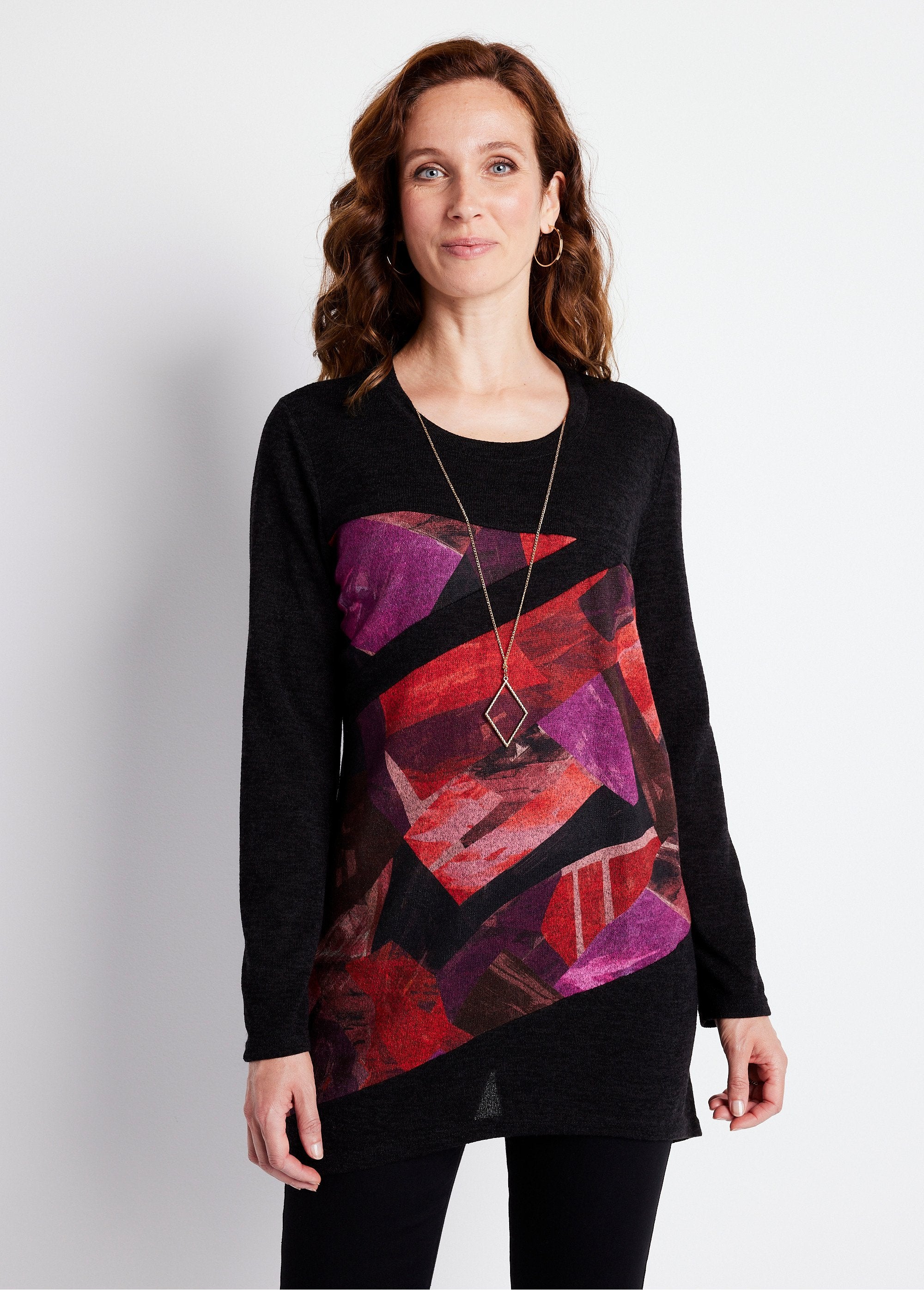 Tee-shirt_long_pans_asymétriques_Noir_et_cassis_FA1_slim