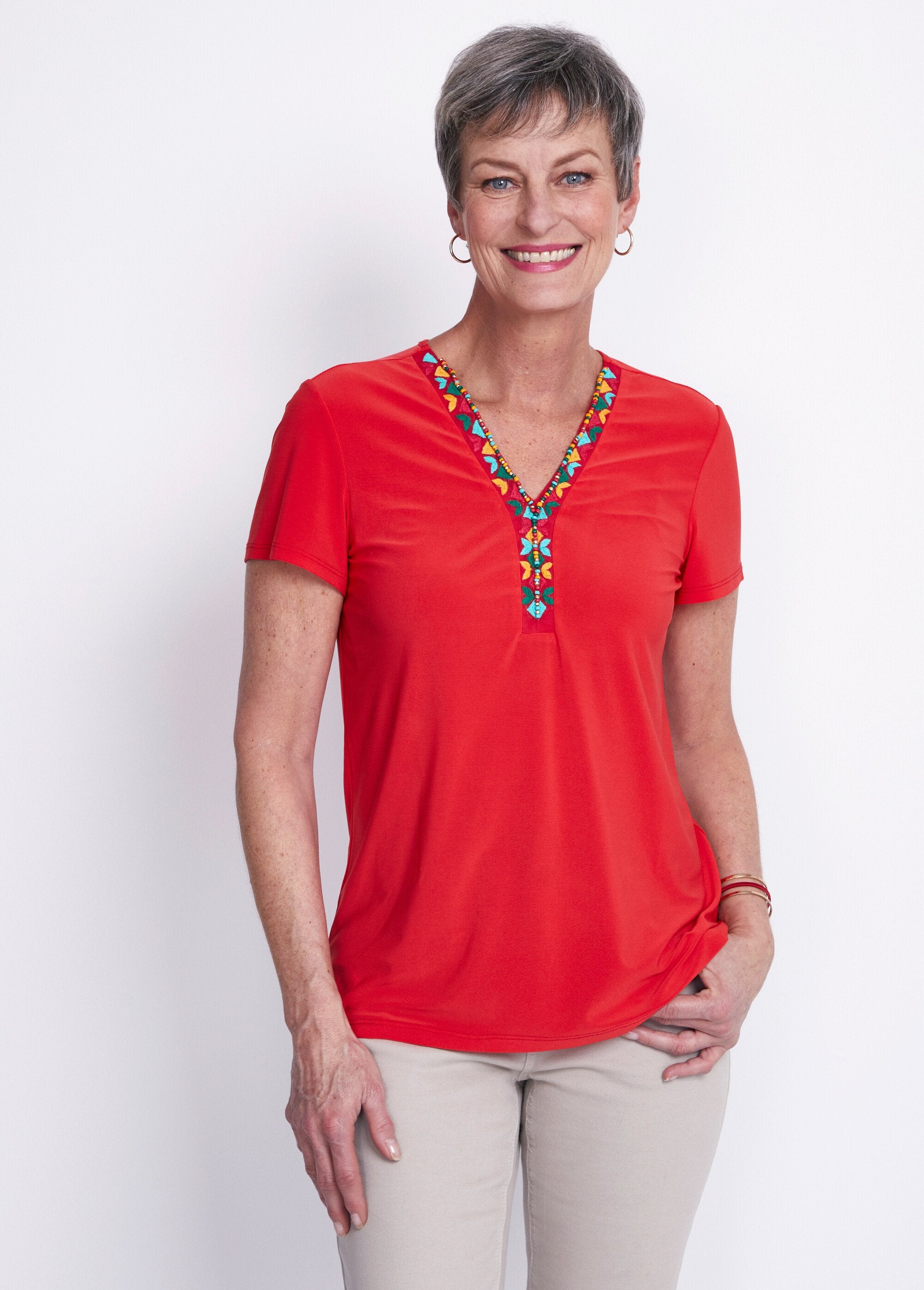 Tee-shirt_maille_extensible_encolure_fantaisie_Rouge_FA1_slim