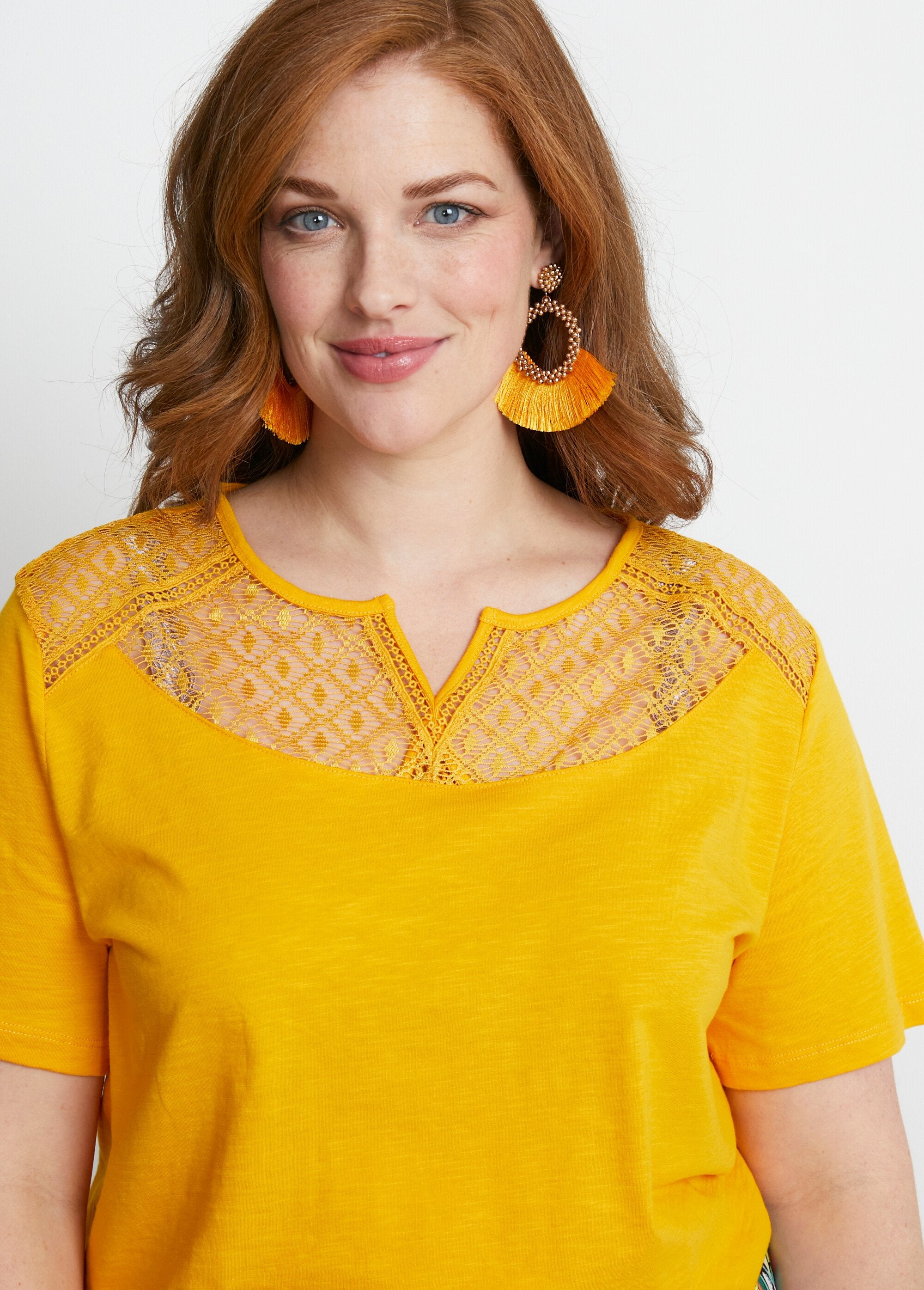 T-shirt_coton_maille_flammée_dentelle_Safran_DE1_curvy