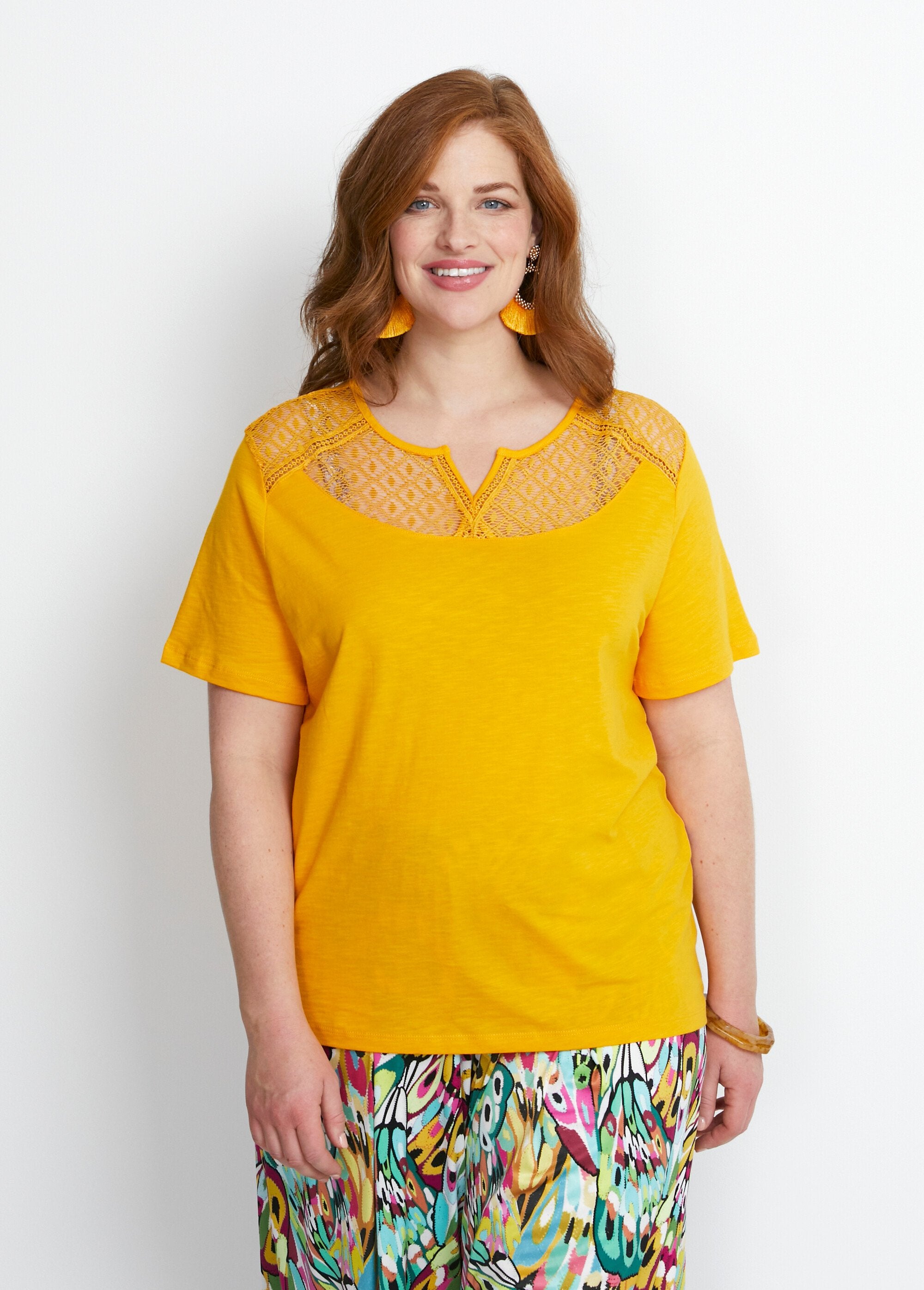 T-shirt_coton_maille_flammée_dentelle_Safran_FA1_curvy