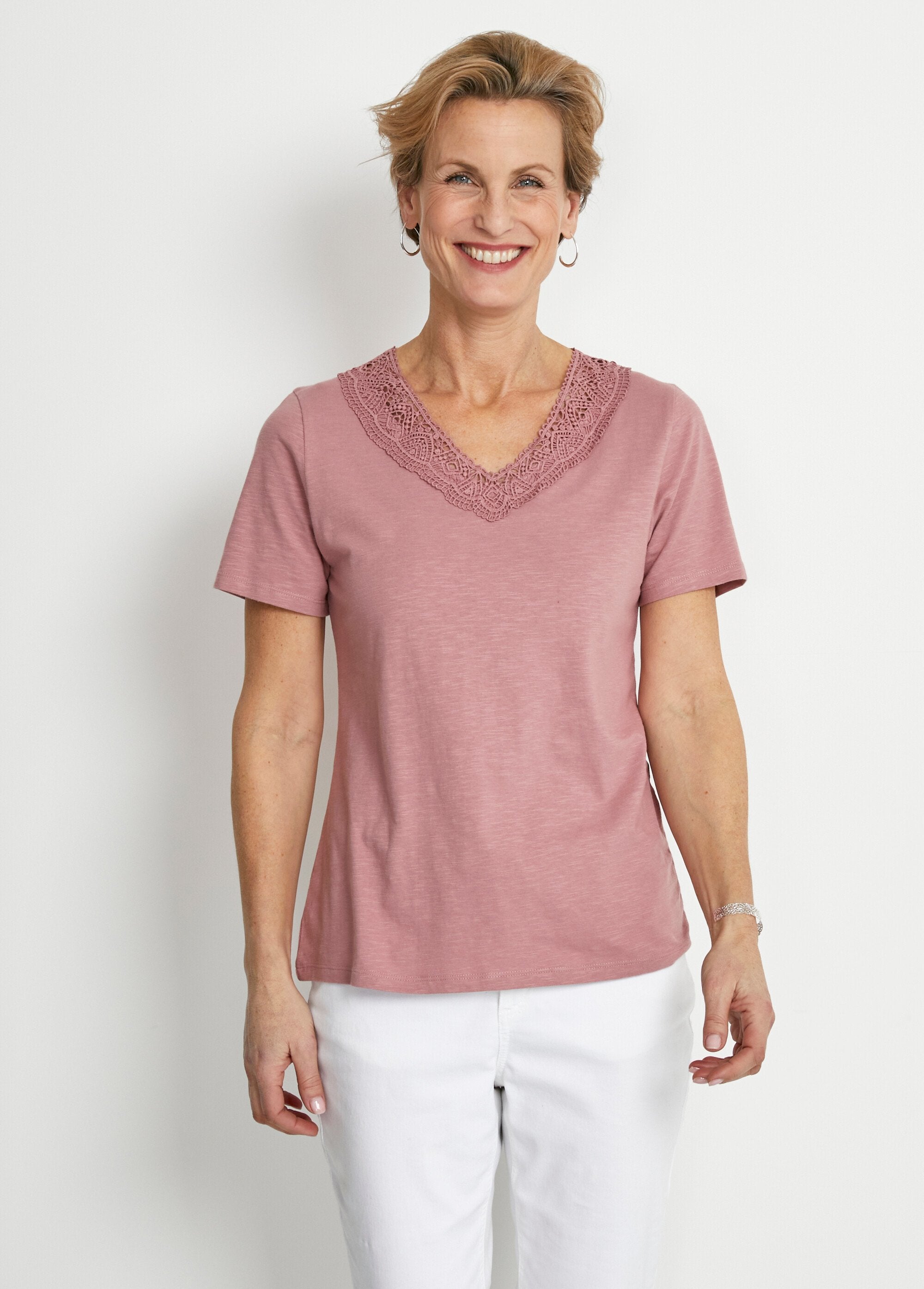 T-shirt_manches_courtes_coton_et_macramé_Rose_FA1_slim