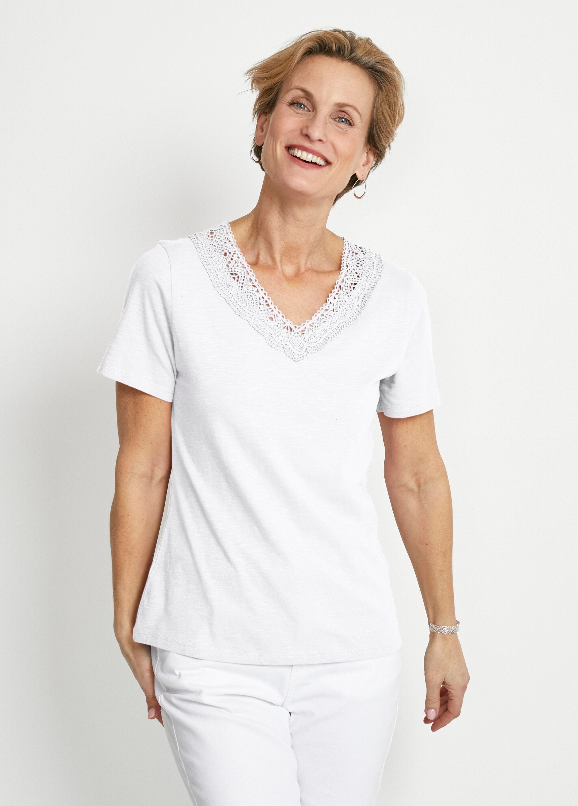 T-shirt_manches_courtes_coton_et_macramé_Blanc_FA1_slim