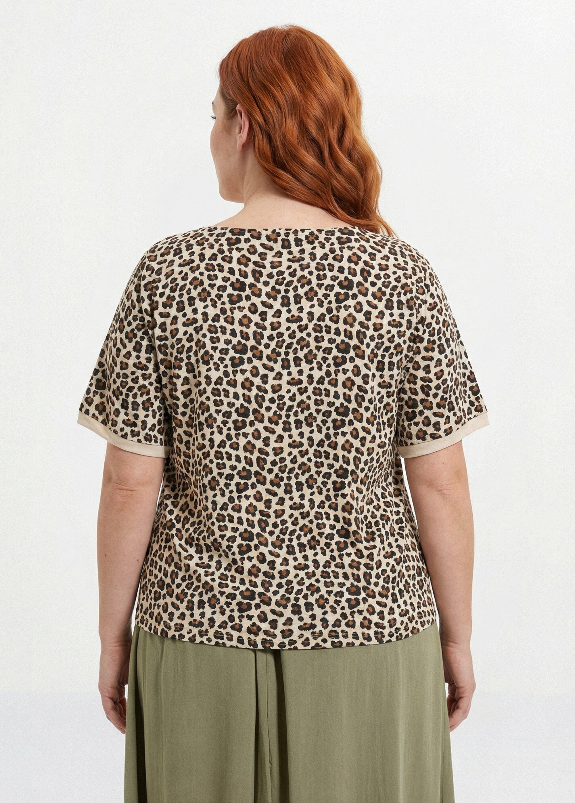 T-shirt_manches_courtes_imprimé_léopard_Leopard_DO1_curvy