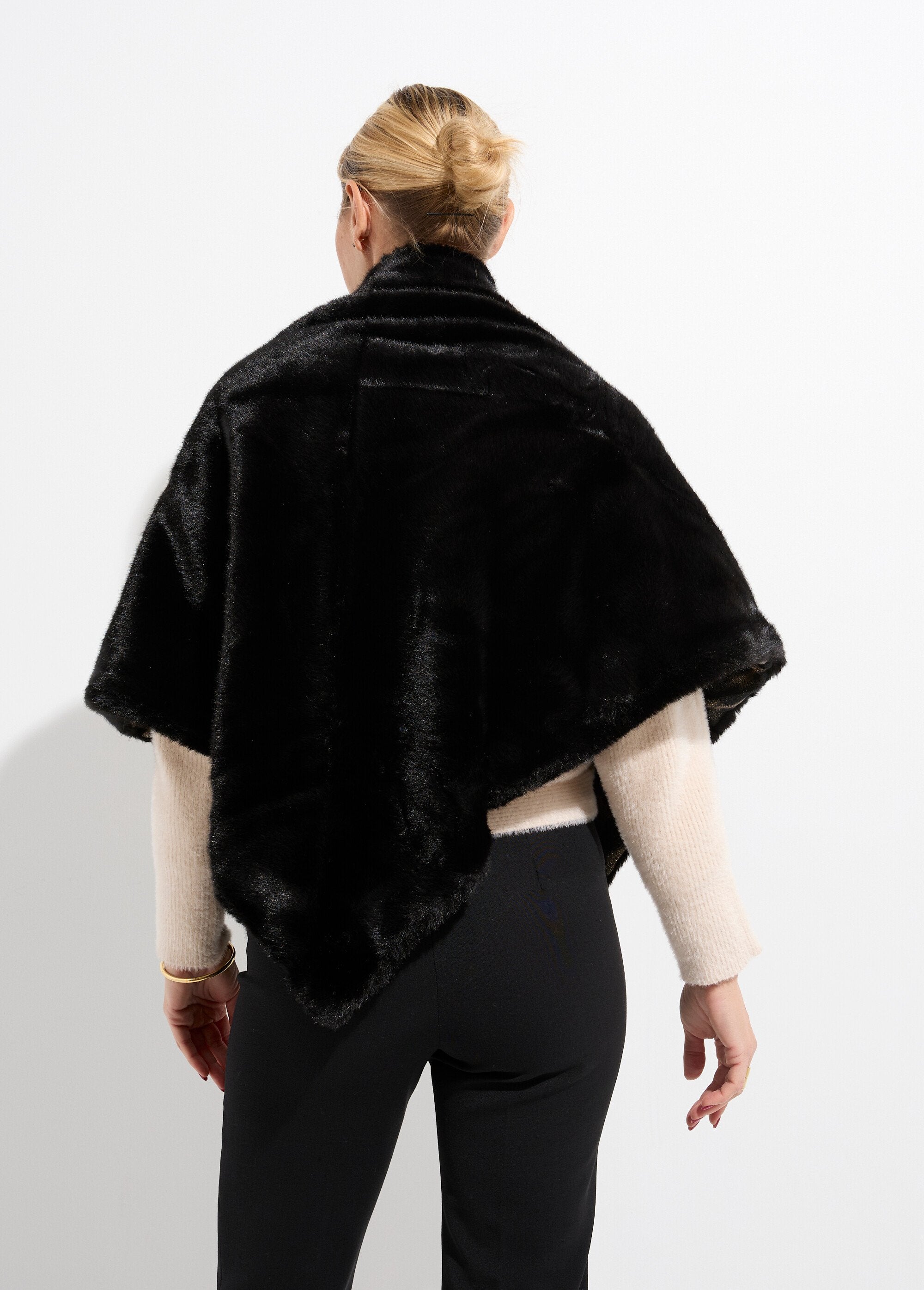 Tour_de_cou_fausse_fourrure_léopard_Noir_DO1_slim