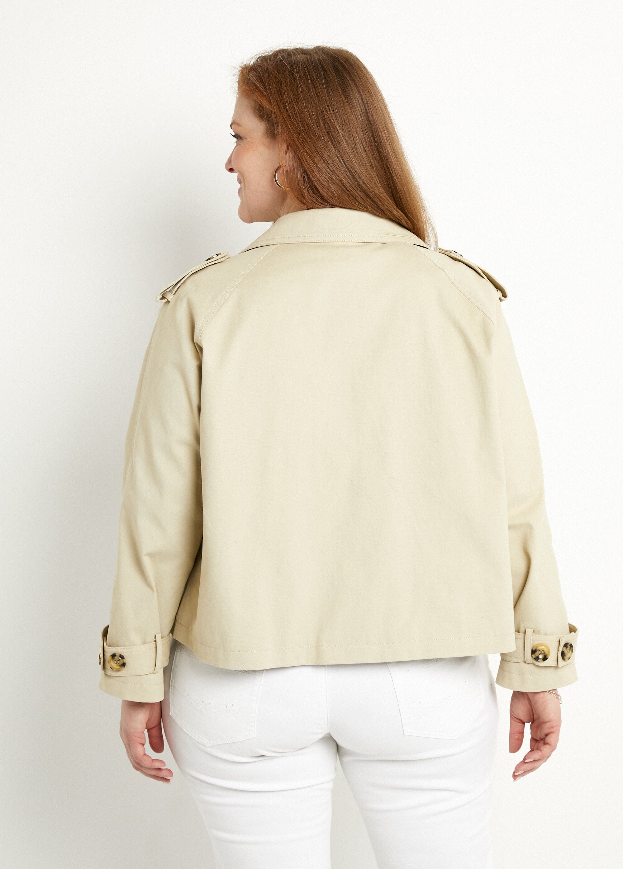 Trench_court_double_boutonnage_coton_doublé_Beige_DO1_curvy