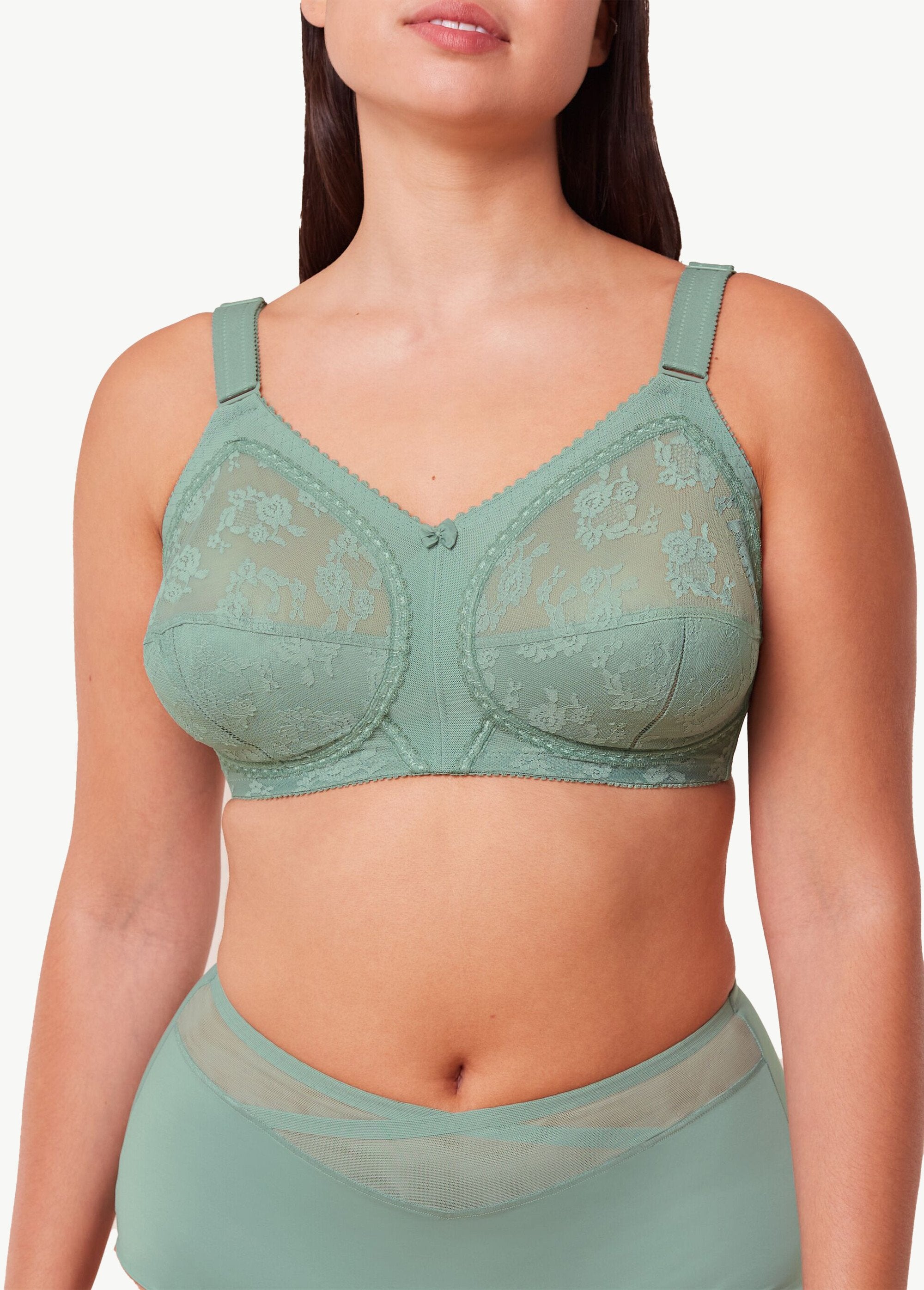 Triumph®_-_Doreen_Soutien-gorge_sans_armatures_Amande_FA1_curvy