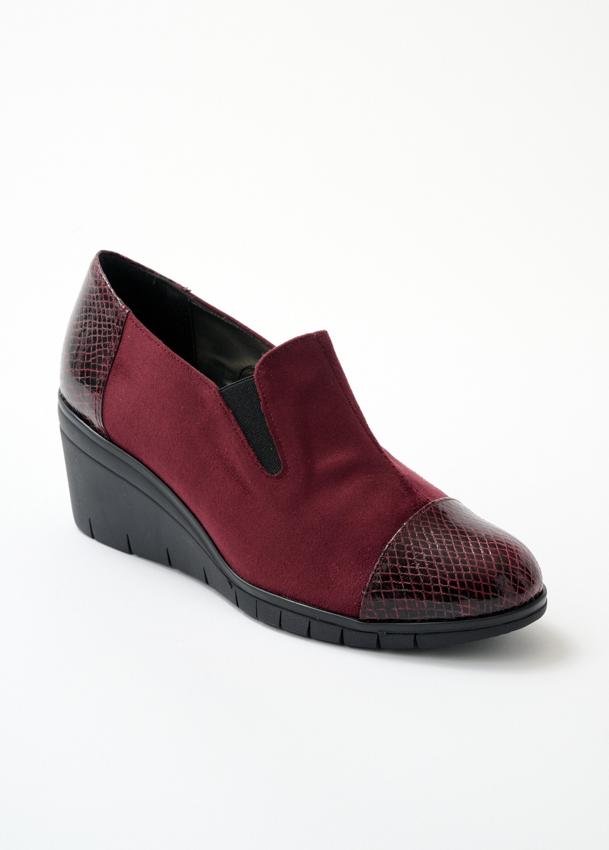 Mocassins_compensés_largeur_confort_élastiqués_Bordeaux_FA1_slim