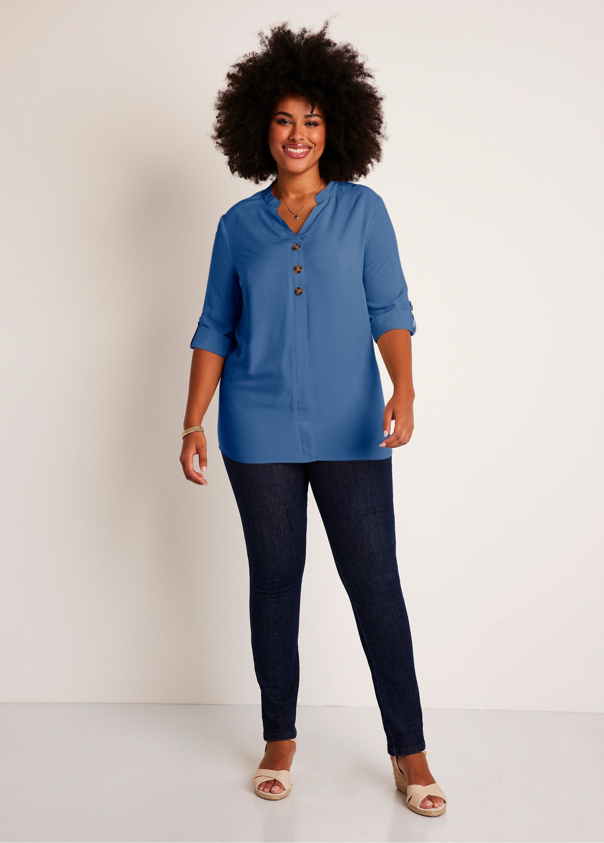 Loose_long_tunic_with_3/4_sleeves_Indigo_SF1_curvy