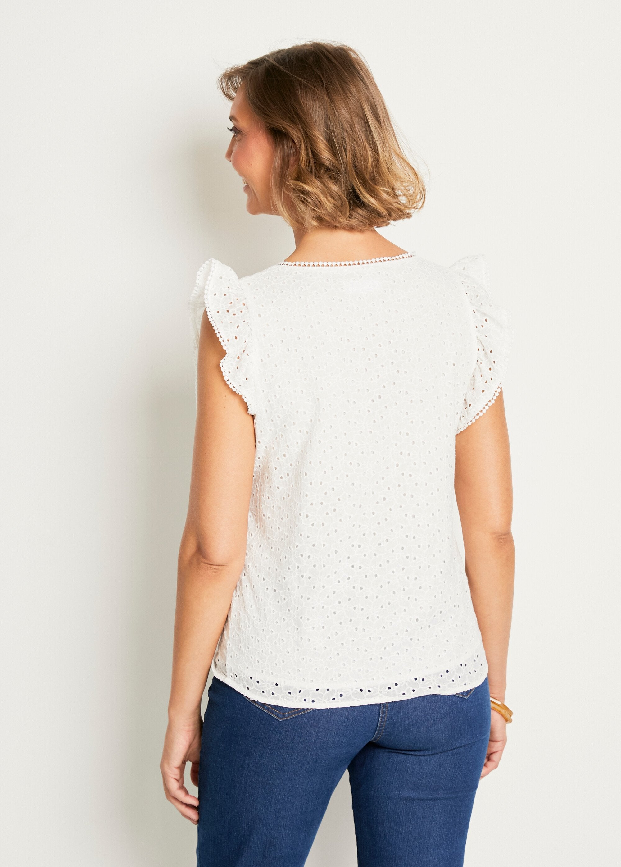 Tunique_broderie_anglaise_avec_volants_Blanc_DO1_slim