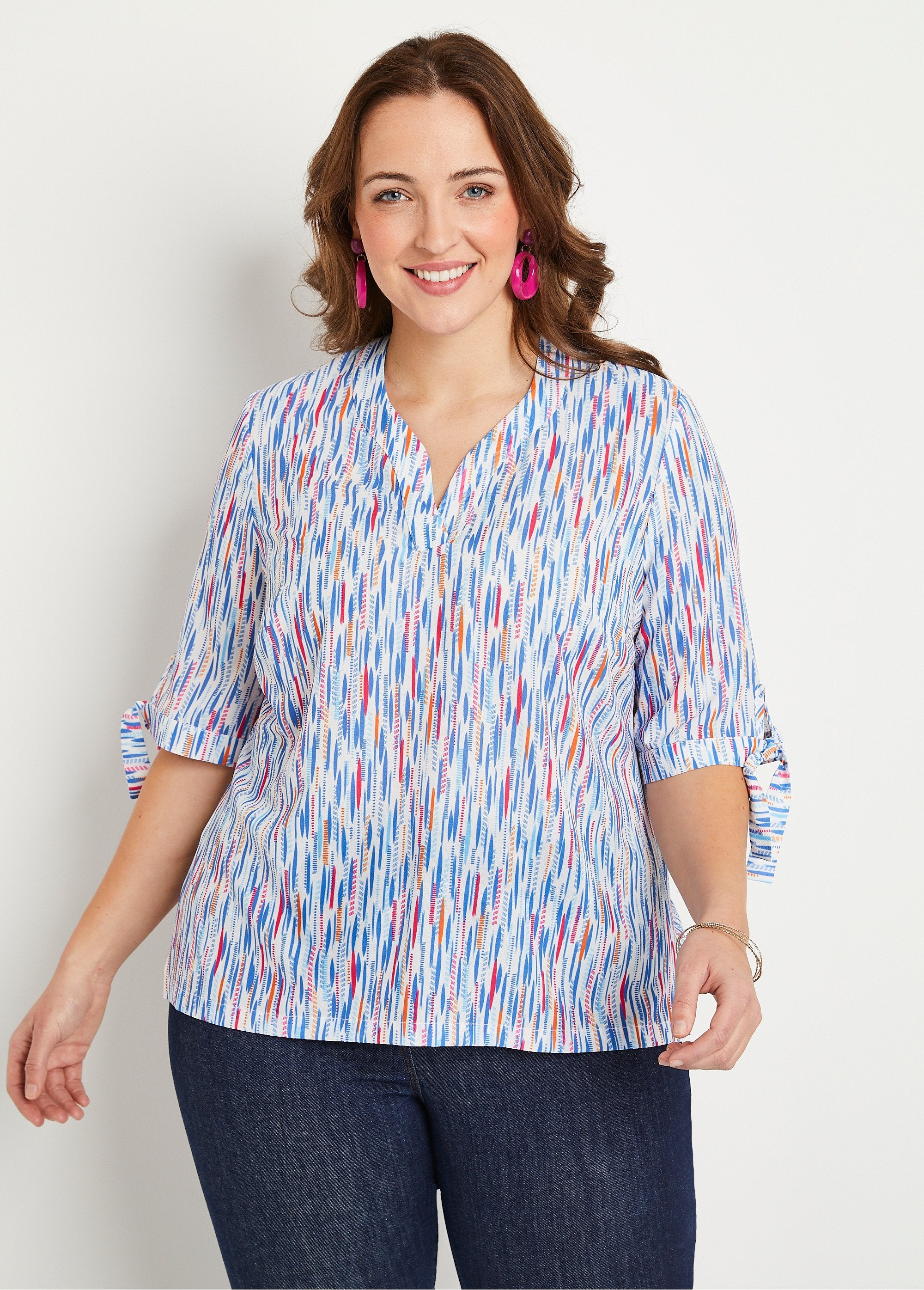 Short-sleeved_straight_tunic_with_ties_Blue_and_fuchsia_FA1_curvy