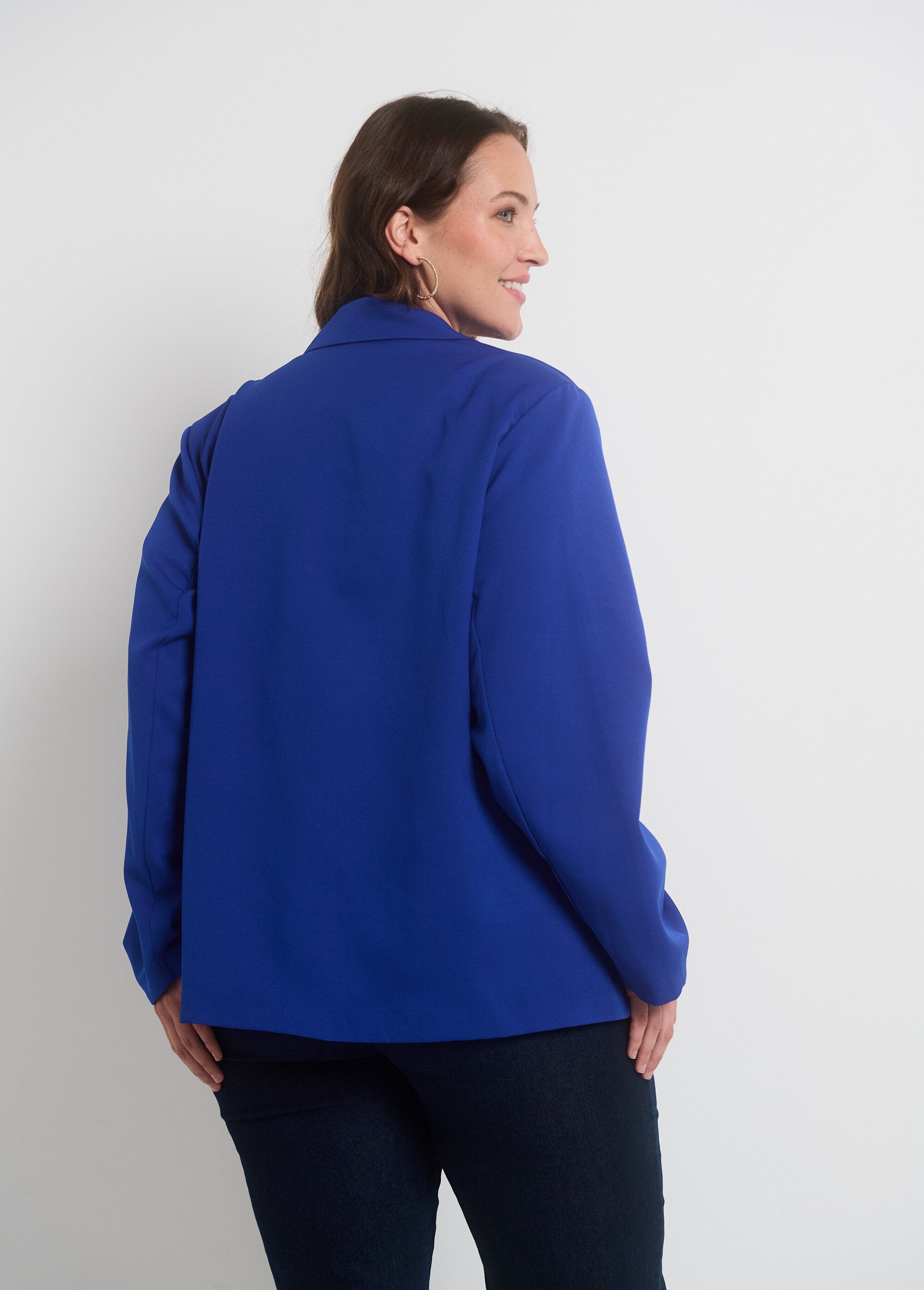 Veste_blazer_fluide_col_tailleur_Bleu_dur_DO1_curvy