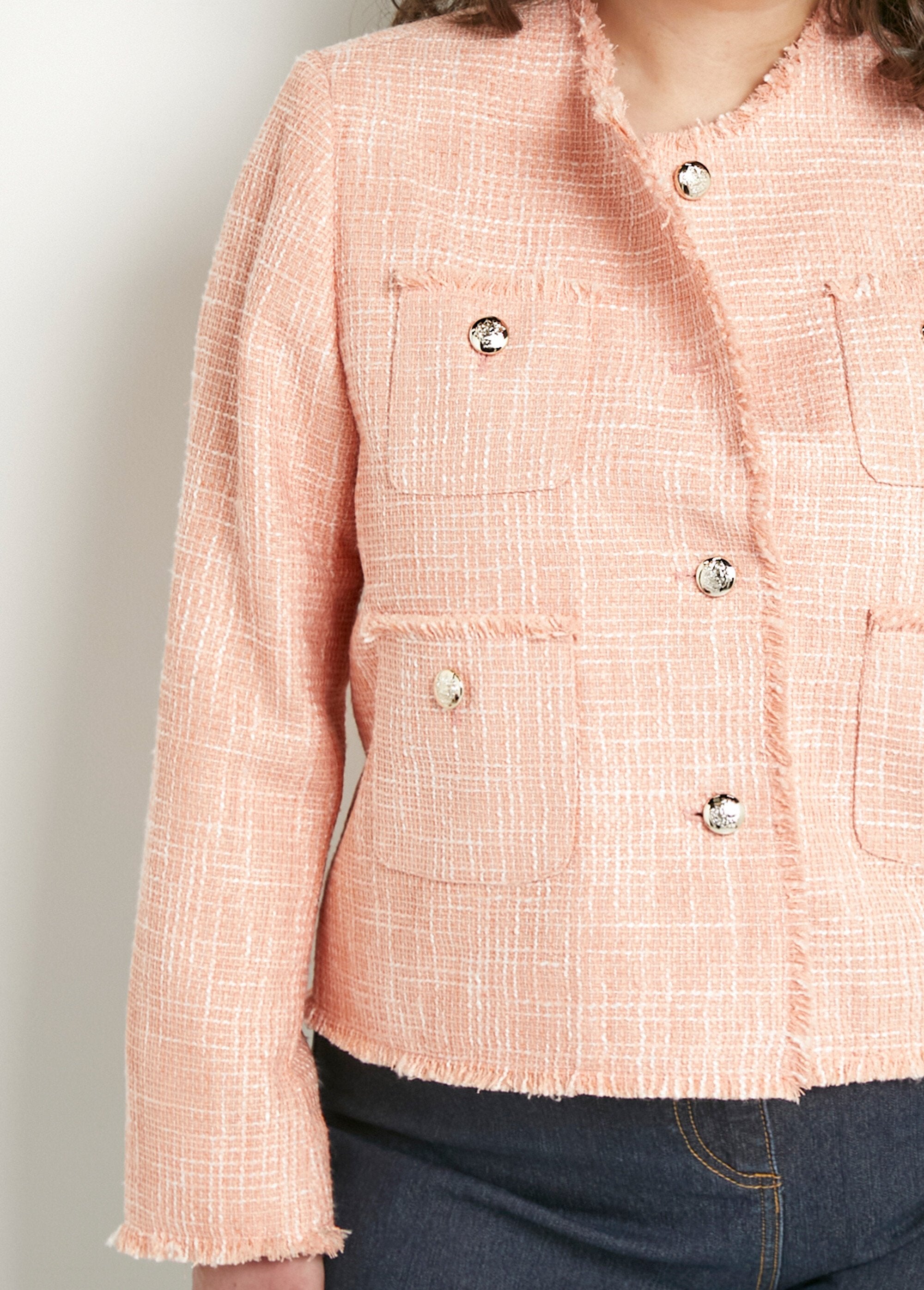 Short_buttoned_collarless_jacket_in_plain_woven_fabric_Apricot_DE1_curvy