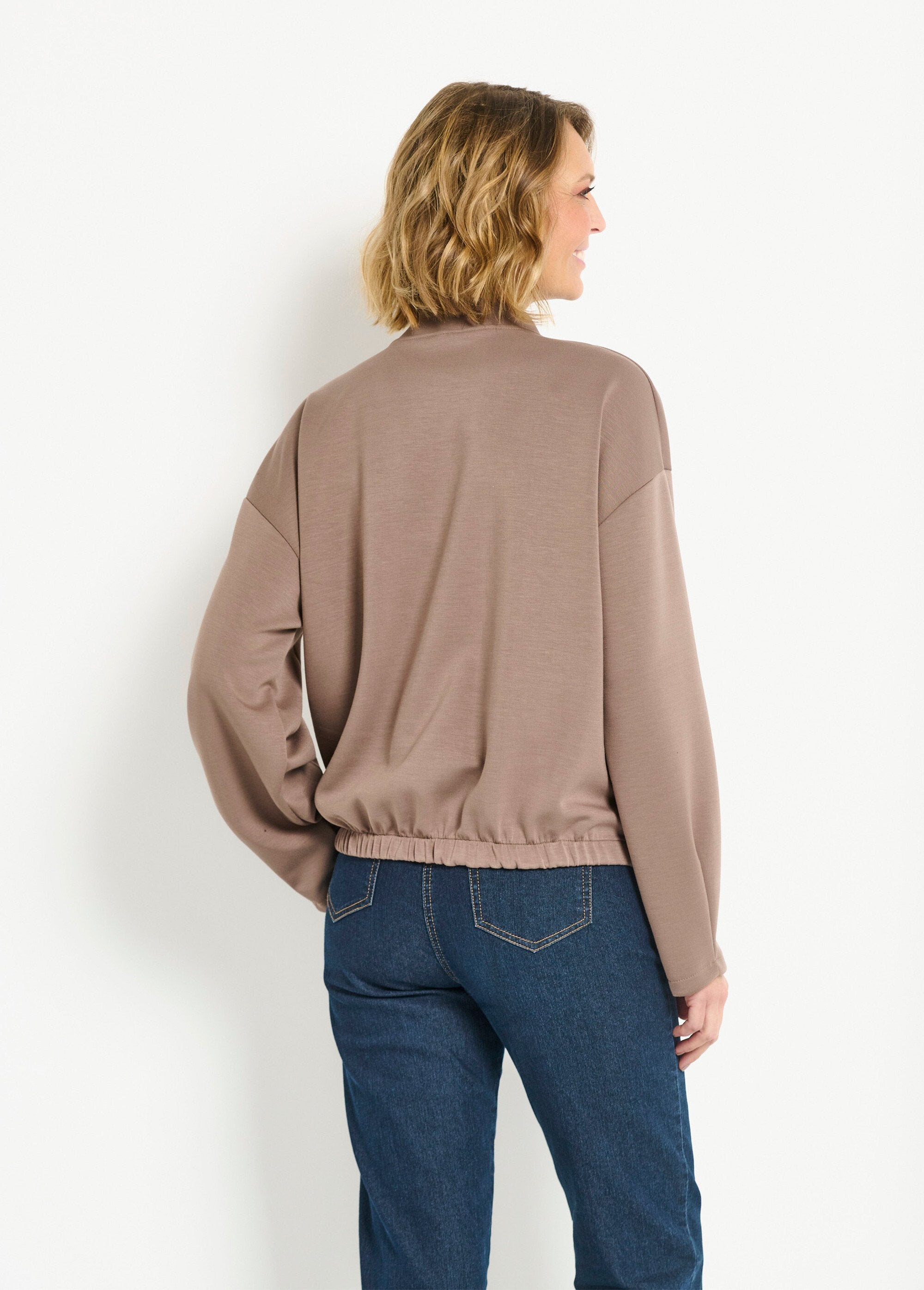 Teddy-stijl_jas_met_rits_voor_comfort_Taupe_DO1_slim